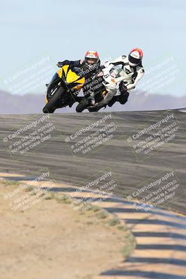 media/Nov-16-2025-Race Pace (Sun) [[8c5fa54630]]/Verified Riders/1-Turns 9 and 10 (925am)/